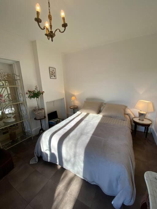 Hébergement de vacances Le New Montferrand 1 Et 2 *